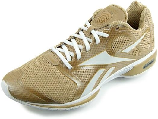Amazon Reebok リーボック ダイエット シューズ Easy Tone イージートーン チャージ レディース ホワイト シャンペン Easytone P J 24 0cm シューズ バッグ