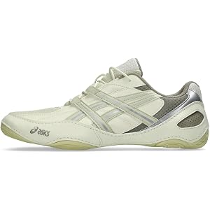 ASICS Unisex HYPERSYNC Sportstyle Shoes, 6M / 7.5W, Oyster White/Ivory