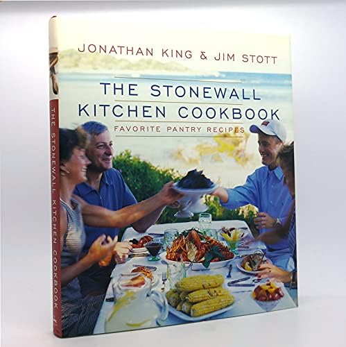 A New Napa Cuisine: [A Cookbook]: Kostow, Christopher