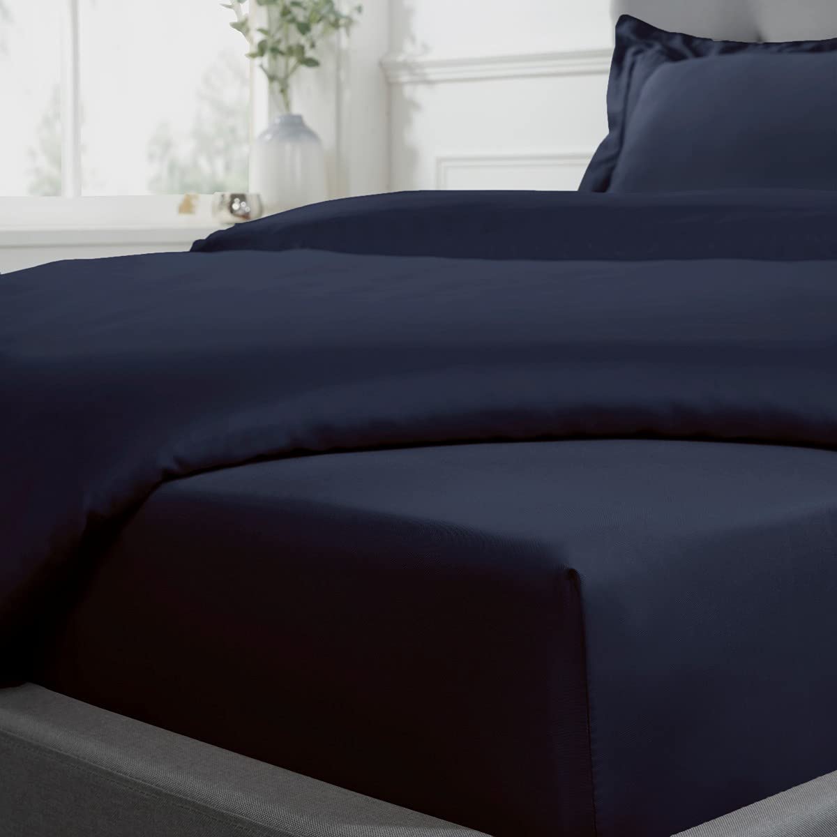 Sleepdown Fitted Sheet 100% Cotton Sateen Soft Cosy 16" 40cm Extra Deep 300 Thread Count Luxury Bedding Bedsheet Bed Linen - Navy Blue - Single, 5056242826088