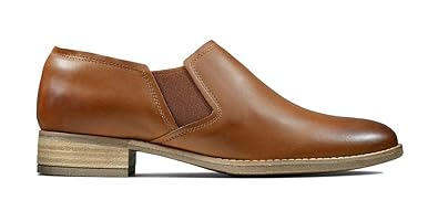 clarks sandals size 2