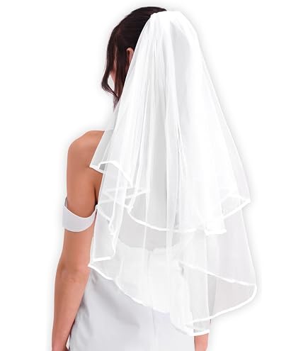 Amazon.com: xo, Fetti White Rosette Tulle + Pearl Bridal  display picture 3