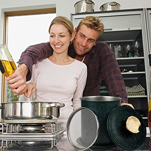 Bacon Grease Container with Strainer 1.4 L / 6 Cup Stainless Steel Kitchen Oil Can Filter with Fine Mesh Strainer, Lid and Drip Tray for Used Cooking Oil, Fat, Frying Oil (DARK GREEN)