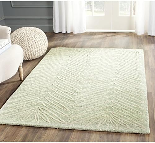 Martha Stewart x SAFAVIEH Area Rug Collection - 4' x 6', Milk Pail Green, Handmade Wool & Viscose, Ideal for Living Room, Foyer, Bedroom, Accent Space (MSR3612D)