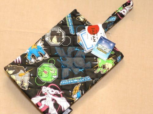 Amazon Co Jp ポケモン ベストウィッシュ キルトシューズケース 靴入れ ブラック シューズバッグ 日本製 服 ファッション小物