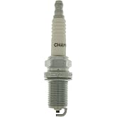 Champion Copper Plus Small Engine 982 Spark Plug (Carton of 1) - XC12YC | Replaces 2513214-S 1172 6719 7938. 20k-30k mileage rated.