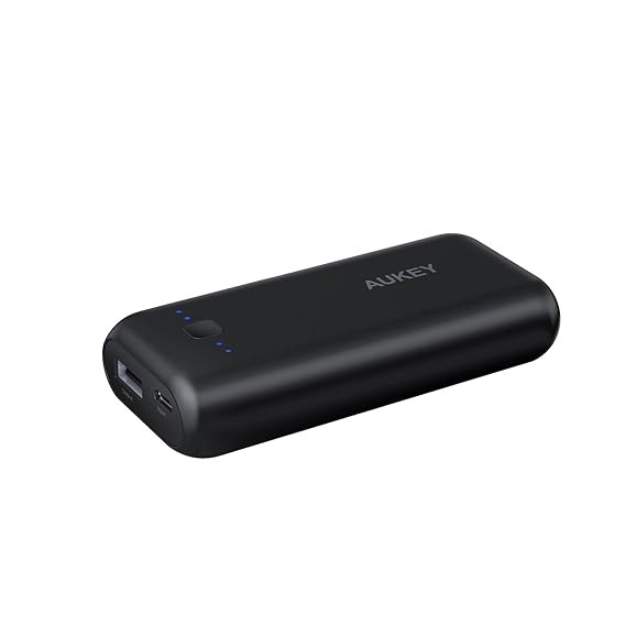 AUKEY PB-N41 Mini Power Bank 5000mAh, 5V 2.1A Input/Output, 30cm Micro USB Kabel schwarz