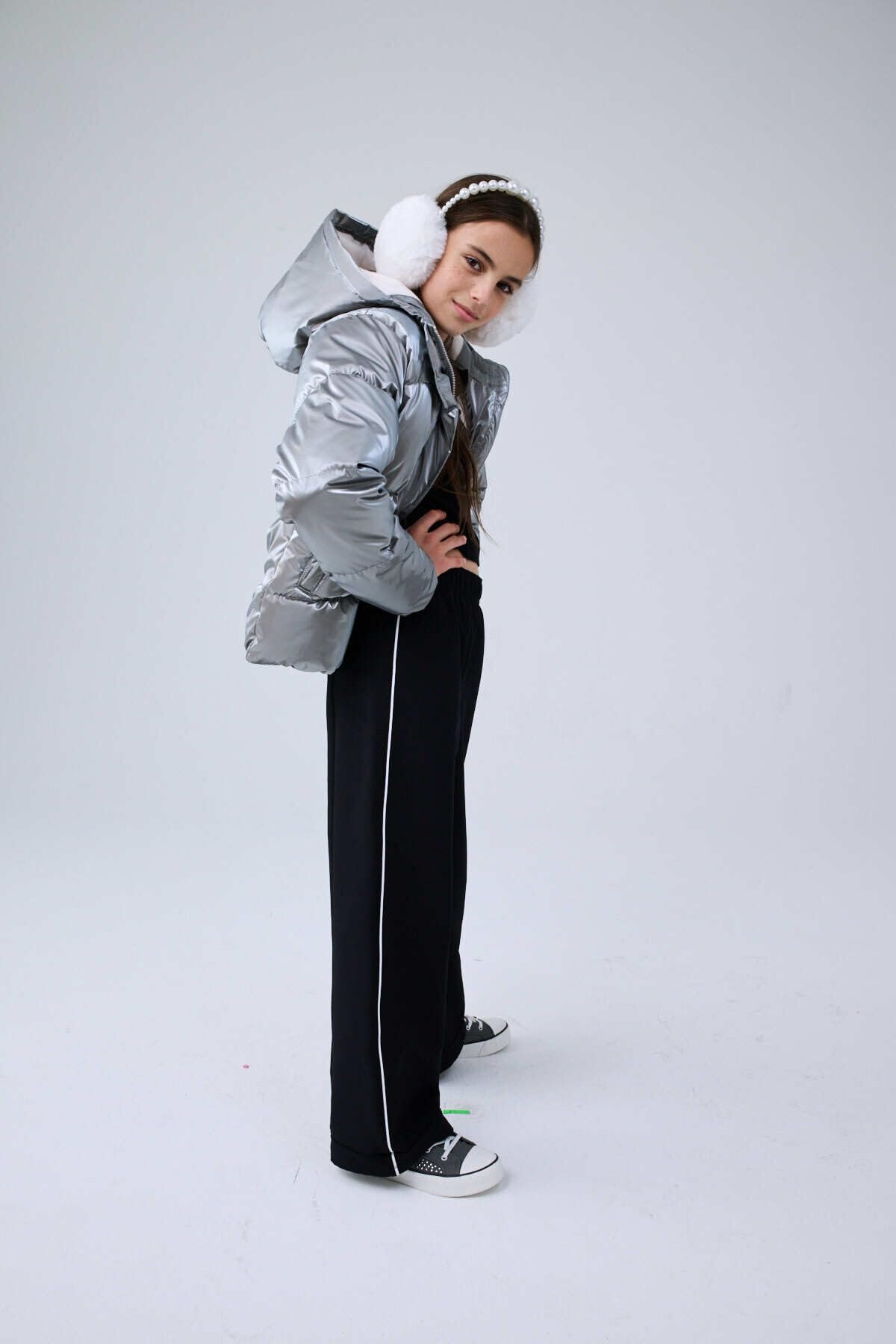 Condition photo showing New/Like New for the children's place,girls,cozy wide leg active track pants,black,xx-large