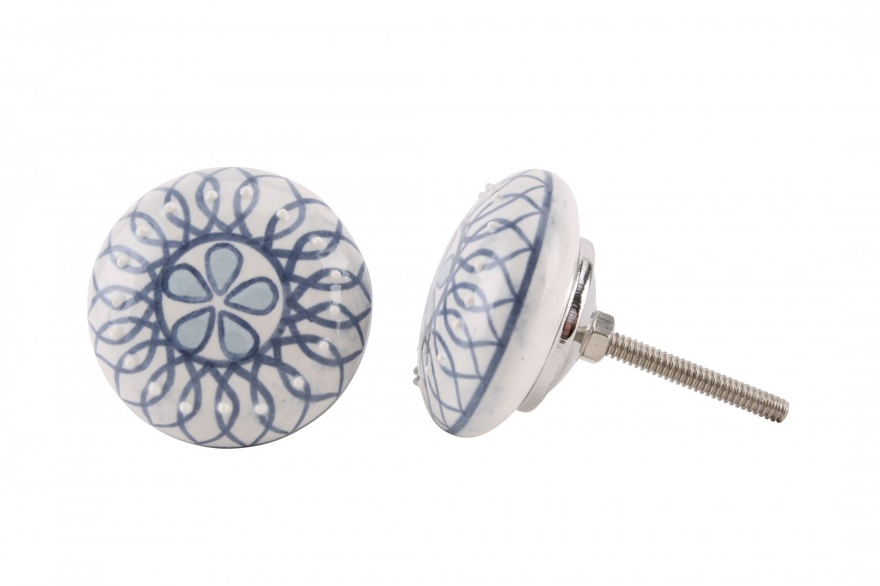 CGB Giftware | Blue & White Flower Drawer Pull | Ceramic | Upcycle | Furniture Refurbish | 4.5cm Diameter | DEL160