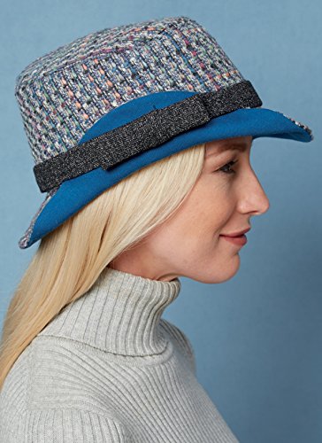 Butterick Patterns B6538OSZ Misses' Hats - Thumbnail 2