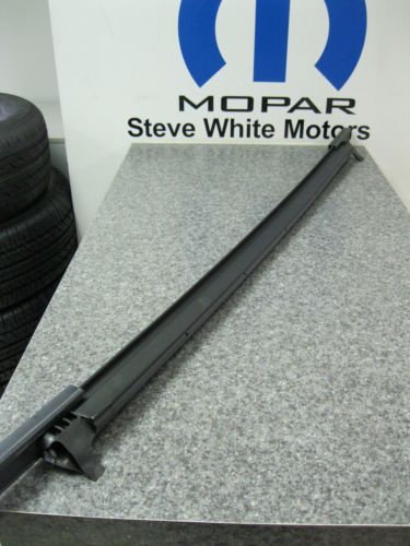 07 12 2012 Jeep Wrangler Soft Top Rear Window Tailgate Bar Seal