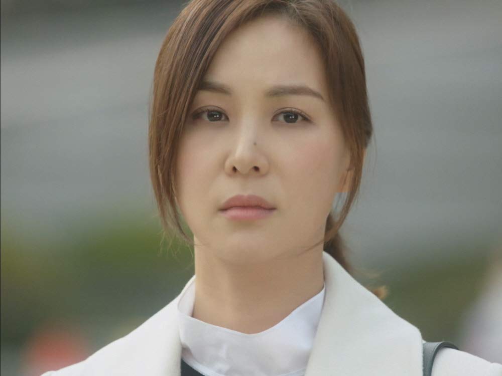 Amazon Co Jp 完璧な妻を観る Prime Video