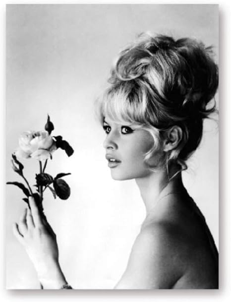 Amazon Co Jp ブリジットバルドーフランスのファッションポスターキャンバスアートプリント 黒と白のモデルフォトアート絵画壁フレームレス装飾 ホーム キッチン