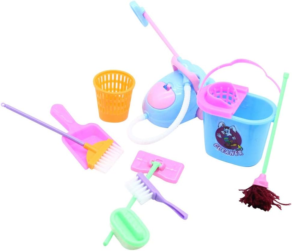 little girl cleaning set