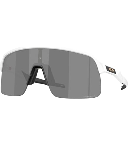 Amazon.com: Oakley Sunglasses OO 9463 946374 Matte Black/Prizm