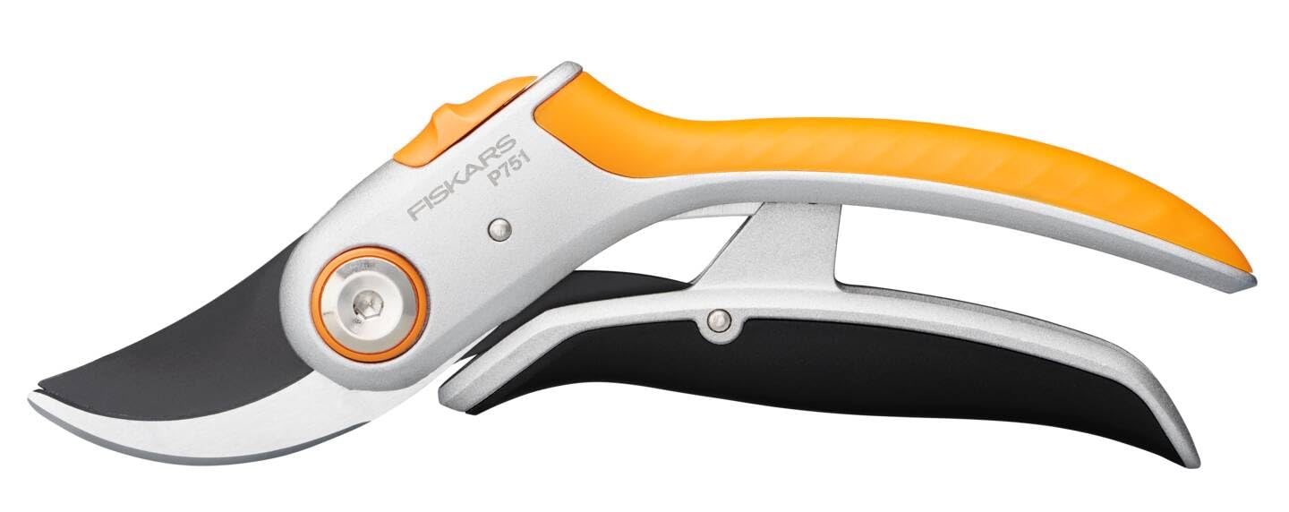 Fiskars PowerLever Bypass Pruning Shears for Fresh Branches and Twigs, Non-Stick Coated, Steel Blades/Aluminium Handles, Black/Orange, Plus, P751, 1057172