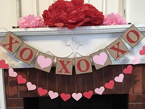 Country Valentine's Day Decorations, Hugs and Kisses Banner, XOXOXO banner, Valentine'd Photo Prop, Valentine's Mantle Decorations, Be Mine