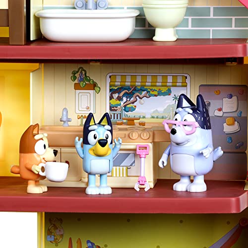 Bluey Ultimate Lights & Sounds Playhouse & Toy Box, 2.53 inch Figures