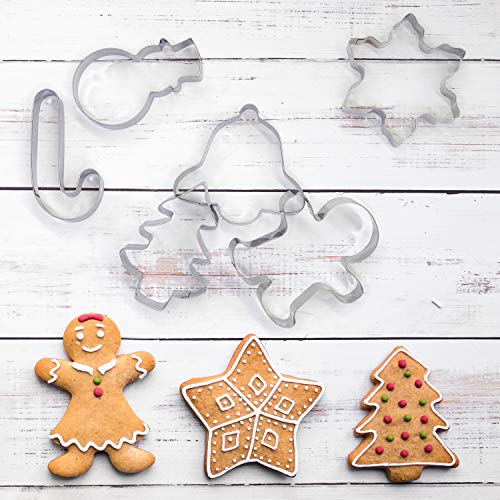 Christmas Cookie Cutters - Xmas/Holiday/Wonderland Party Supplies/Favors - Snowflakes/Gingerbread Man