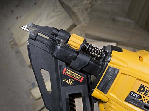DEWALT Akku-Nagler, 1 Stück, gelb;Schwarz, DCN693P2-QW – Bild 6