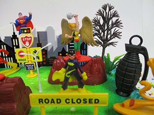 DC Comics Super Hero Girls Birthday Cake Topper Set Featuring Figures and Decorative Themed Accessories - Thumbnail 3