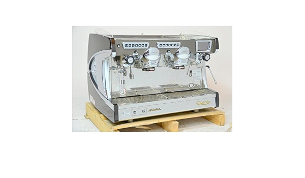 Amazon.com: Astoria Sabrina electrónico automático de 2 Grupo Espresso  máquina SAE : Hogar y Cocina