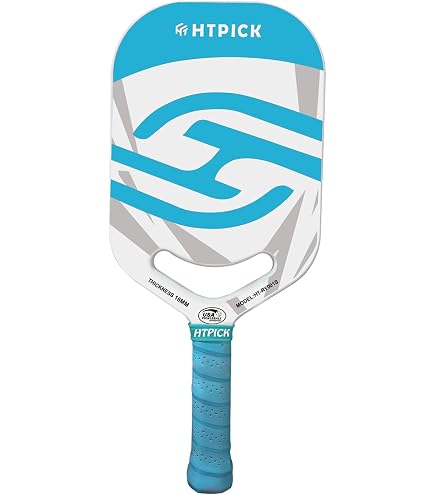 Amazon.com: YONEX VCORE Midweight Durable Aerodynamic Shape 201mm