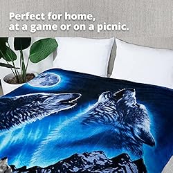 Dawhud Direct II Howling Wolf Fleece Blanket for