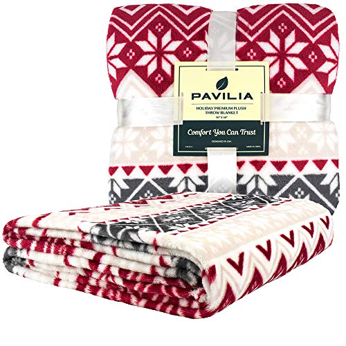 PAVILIA Christmas Throw Blanket Holiday Christmas Red Fleece Blanket