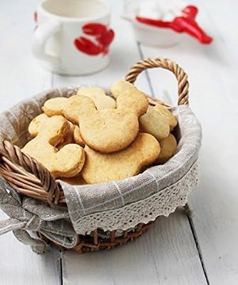 Cartoon Cookie Cutter - Food Grade Stainless Steel - Cushioned Shape Set for Baby, Mom, Kids, Adults - Best Gift for Cookies, Sandwich, Christmas, Halloween, Bakeware, Food, Bread, Treats