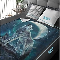 Dawhud Direct Howling Wolf Fleece Blanket for Bed