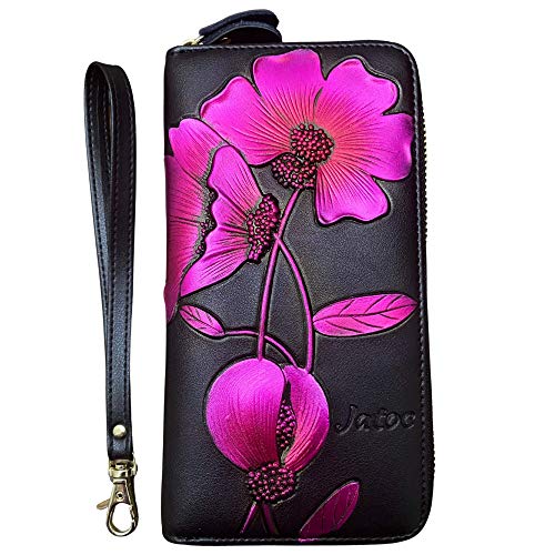 cute wristlet wallets