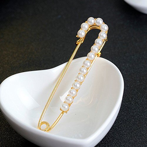 Elegant Gold Tone Pearl