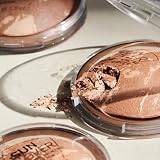 Catrice Sun Lover Glow Bronzing Powder Shimmery 8g Baked Marble Texture view 6