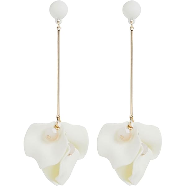 【関税・送料無料】Shashi★Petunia フローラル ピアス Amazon.com: SHASHI Women's Petunia Earrings, Gold, One Size