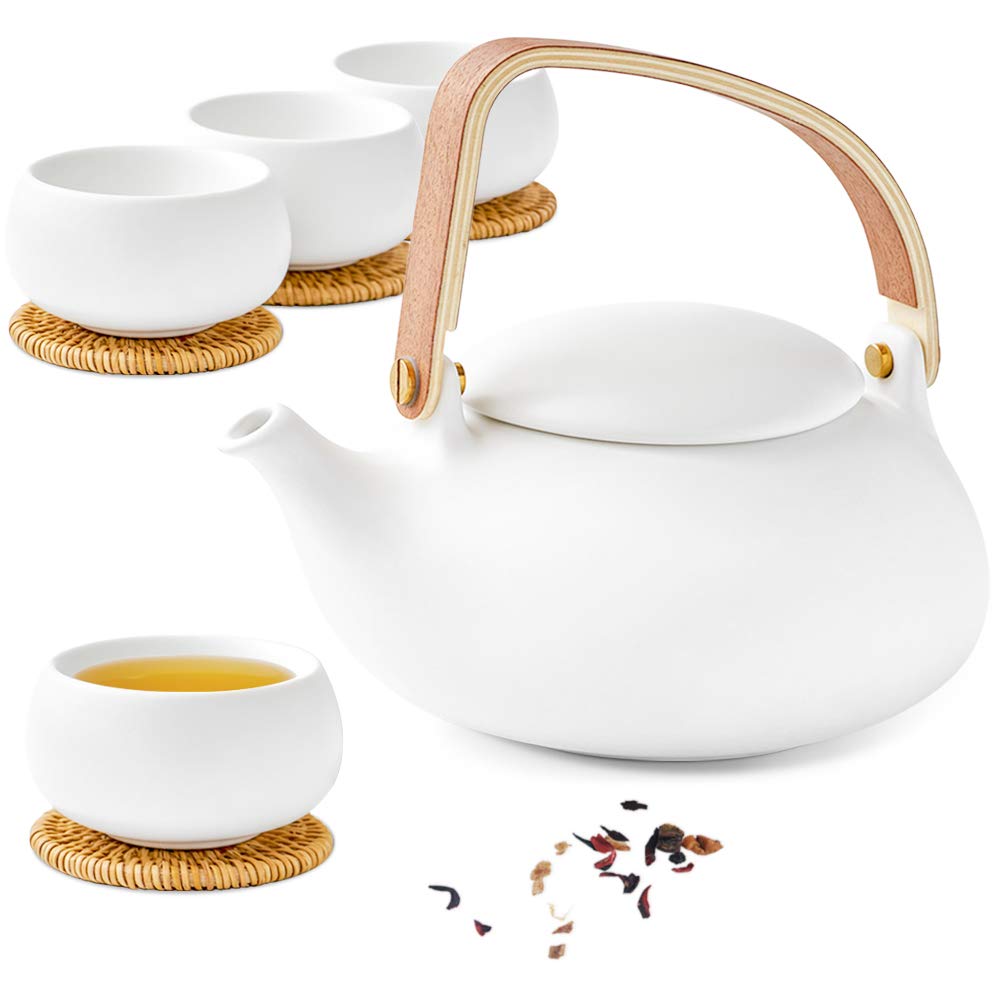 ZENS Ceramic Infuser Teapot, Bentwood Handle Matte White Japanese Tea Set, 800ml Loose Tea Pots with 4 Cups & Rattan Coasters for Adults Gift