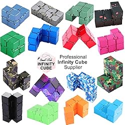 SMALL FISH Fidget Infinity Cube - Built-in Metal
