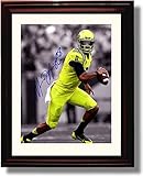 Framed Oregon Ducks Colorized Marcus Mariota Autograph Replica Photo