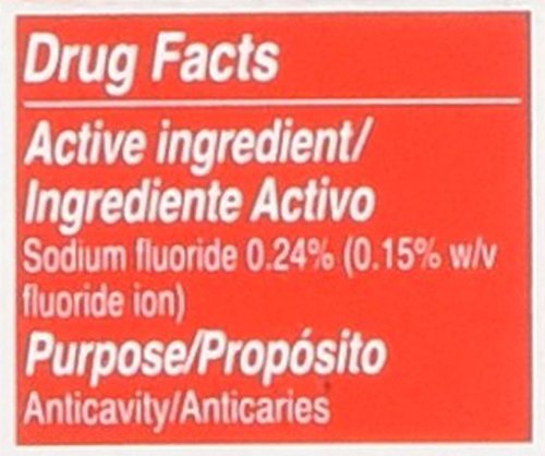 COLGATE TRAVEL SIZE TOOTHPASTE, MULTICOLOR, TRIPLE ACTION, 2.5 OUNCE