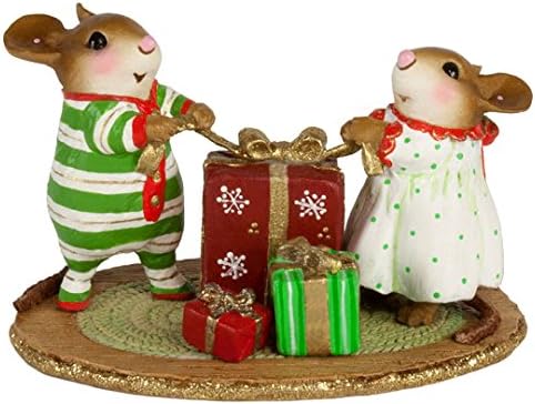Wee Forest Folk M-630 Pulling Together (New Christmas 2017)