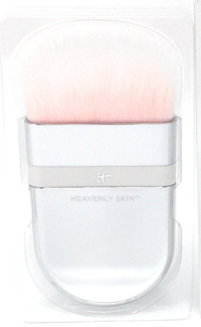 It Cosmetics Heavenly Skin One-Sweep Wonder Brush No 705
