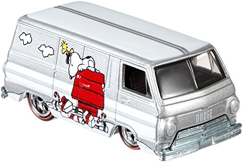 Hot Wheels Peanuts '66 Dodge A100 Vehicle