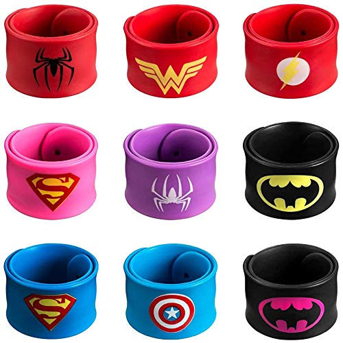 AukCherie Kids Dress Up 19PCS Ensemble de masques de super-héros et Bracelets Slap pour garçons Costumes Cadeaux de fête d\'anniversaire (set)