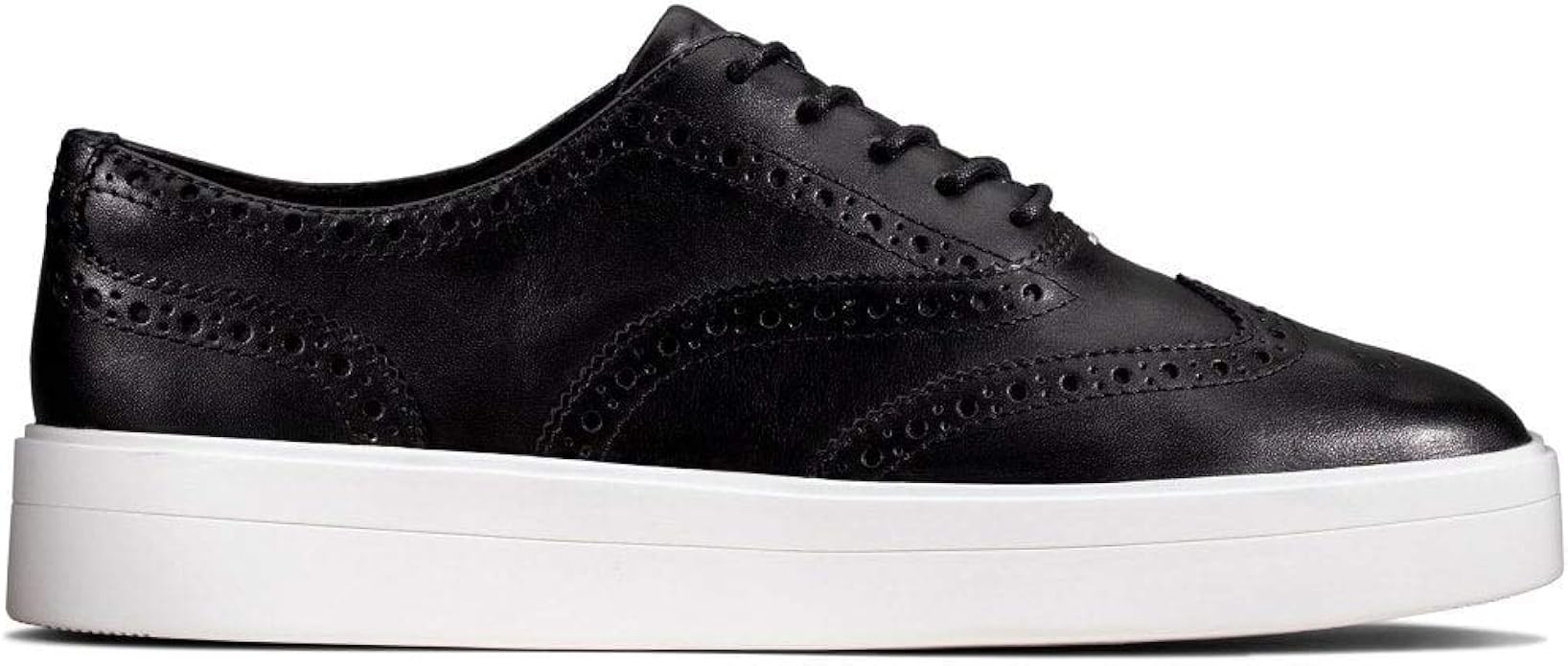 clarks hero brogue black