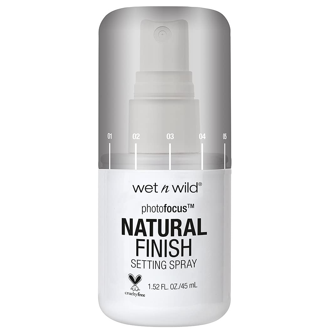 Wet n Wild, Photo Focus Setting Spray, Setting Spray with Hydrating Formula, for a Dewy Look and Long-lasting Makeup, Anti-creasing and Anti-cracking Effect, with Aloe Vera, Seal the Deal