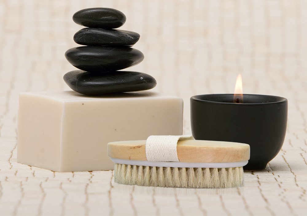 Dry Skin Body Brush - Improves Skin's Health and Beauty - Natural Bristle - Remove Dead Skin and Toxins, Cellulite Treatment, Improves Lymphatic Functions, Exfoliates, Stimulates Blood Circulation : Beauty
