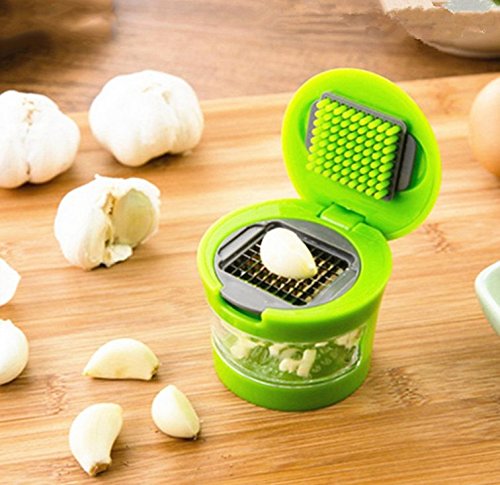 URBeauty 1Pcs Garlic Mincer Garlic Chopper - Garlic Press Very Sharp Stainless Steel Blades Ginger Garlic Grater Press Grinding Planer Garlic Slicer - Stainless Garlic Press