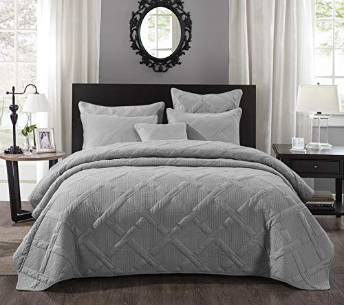 Tache Solid Light Grey Silver Soothing Pastel Soft Cotton Geometric Diamond Stitch Pattern Lightweight Quilted Bedspread 3 Piece Set, Queen