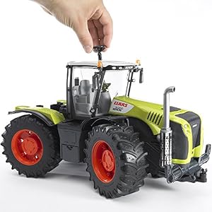 Bruder 03015 Claas Xerion 5000 Toller Traktor