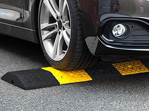 The Workplace Depot Heavy Duty Standard Speed Bump Kit 5mph Black/Yellow Manufactured from PVC - 75mm(H) x6000mm(W) x465mm(D)